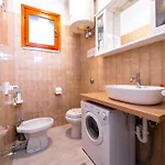Appartamento Oasi Di Comfort 5 Posti Letto Eleganza A Lignano