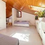 Appartamento Oasi Di Comfort 5 Posti Letto Eleganza A Lignano Lignano Sabbiadoro