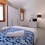Apartment Oasi Di Comfort 5 Posti Letto Eleganza A Lignano